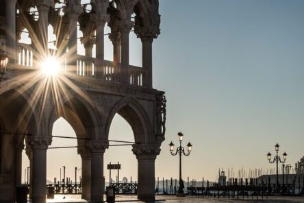 Venezia ha un sapore “magico”. Storie di Stregizzi e Potere, tra Sestiere Cannaregio e Palazzo Ducale, in vista della vigilia di Ognissanti