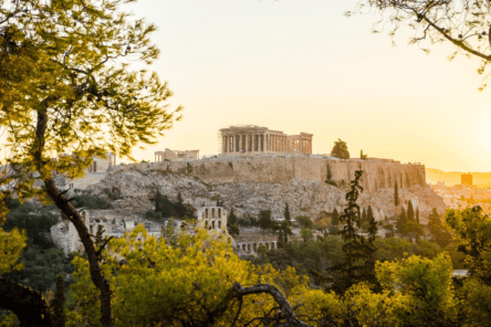 Sulle orme di Pericle: Atene archeologica, patria del pensiero e della civiltà occidentale